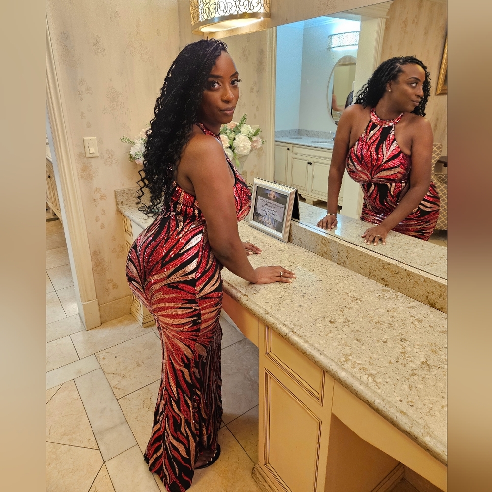 Sequin Halter Neck Mermaid Dress - Picture 2 of 7
